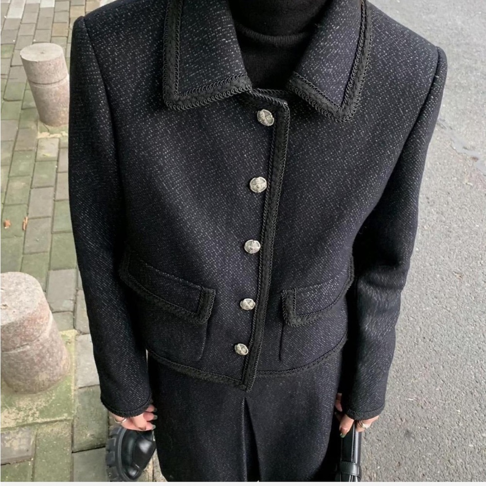 Elegant Black Women's Jacket and skirt set
